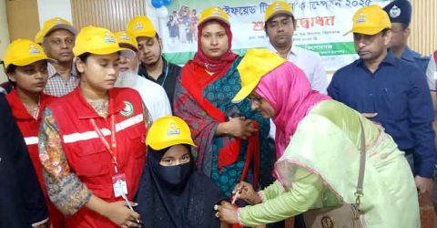 কিশোরগঞ্জে টাইফয়েড টিকাদান ক্যাম্পেইন উদ্বোধন